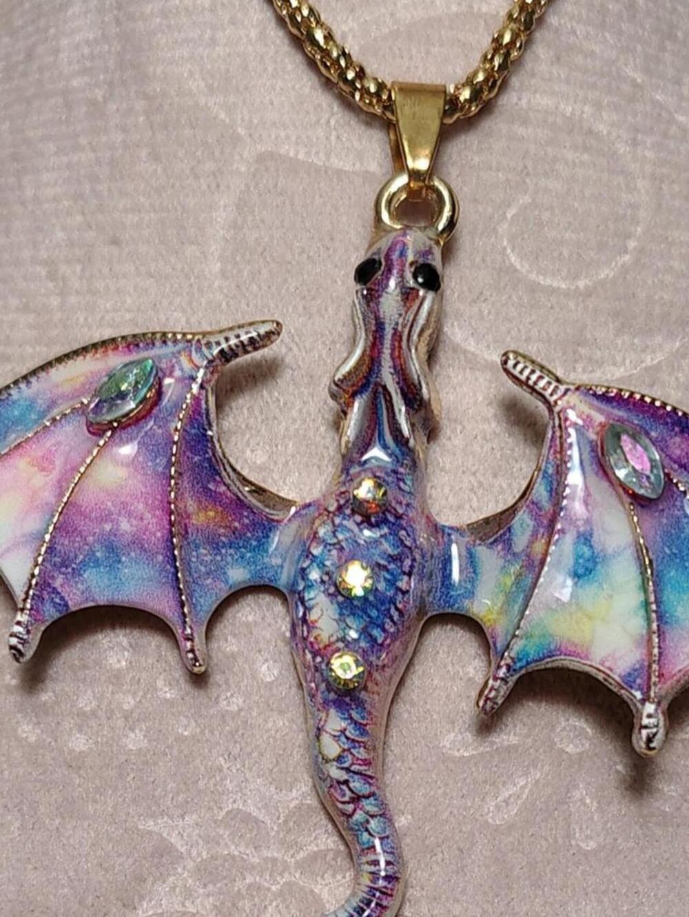 Betsey Johnson Multi Color Dragon Pendant Necklace Gold Tone - Picture 3 of 3